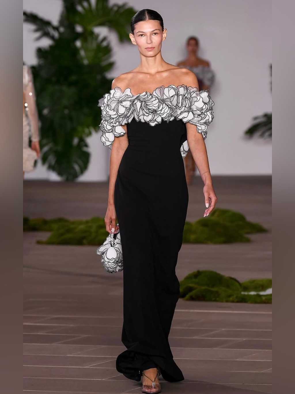 Patbo Runway Black Flutter Dress With White Floral Appliqu